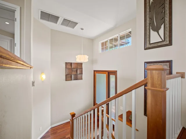 Listing Image for 94 Laukahi St 30 of 50