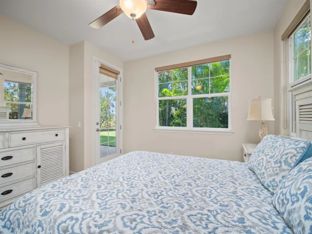 Listing Image for 94 Laukahi St 37 of 50