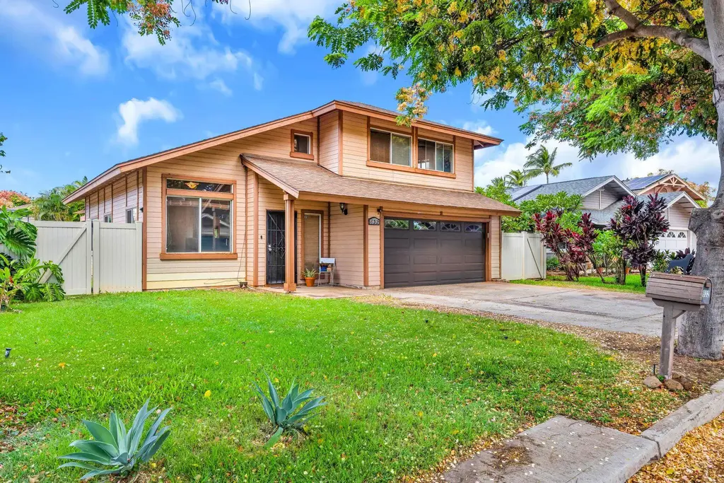 832 Mahealani St, Kihei