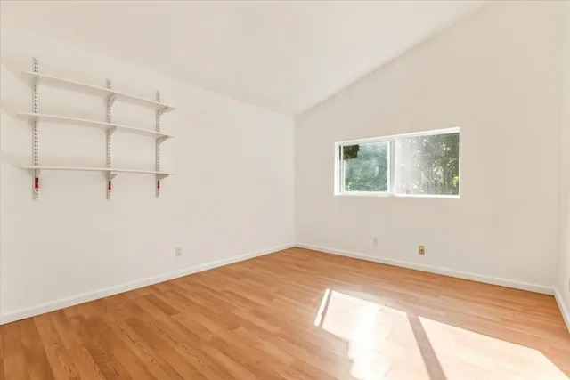 Listing Image for 82 Mamao Pl 10 of 20