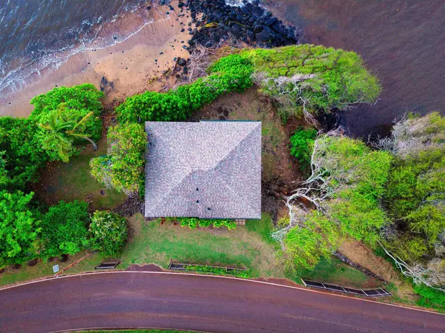 Listing Image for 9916 Kamehameha V Hwy 5 of 19