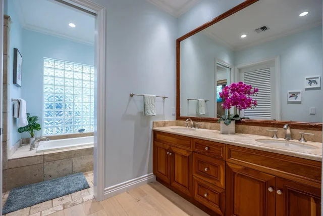 Listing Image for 223 Plantation Club Dr 14 34 of 50