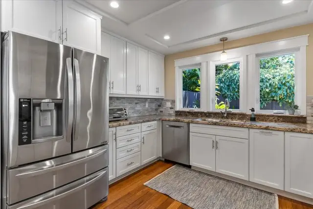 Listing Image for 131 Ponana St 16 of 37