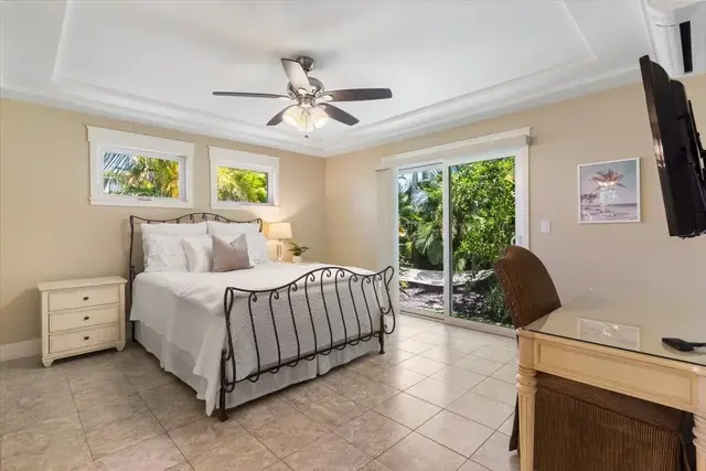 Listing Image for 131 Ponana St 24 of 37