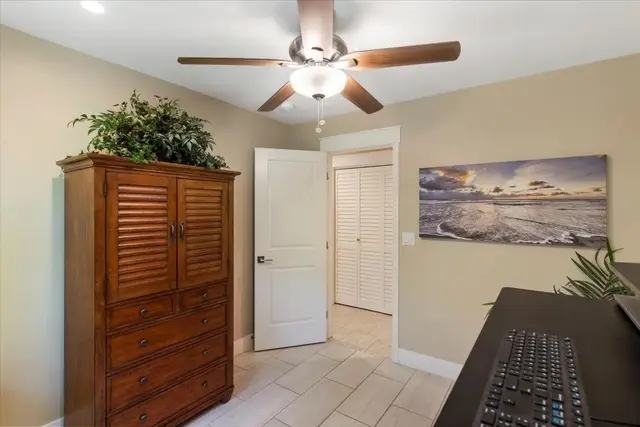 Listing Image for 131 Ponana St 27 of 37