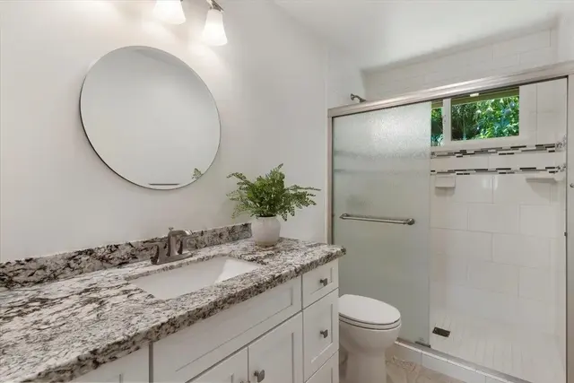 Listing Image for 131 Ponana St 29 of 37