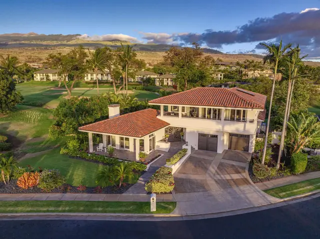 Listing Image for 3977 Wailea Ekolu Pl 1 of 19