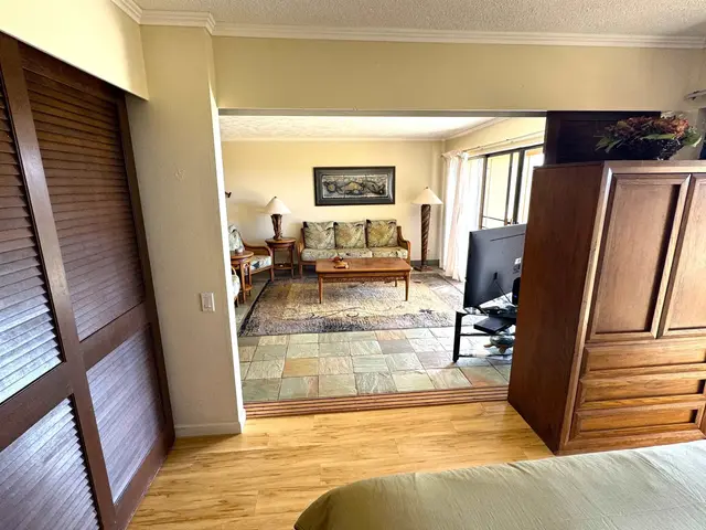 Listing Image for 50 Kepuhi Pl 110 10 of 22