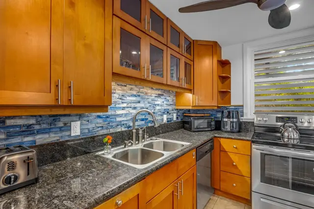 Listing Image for 2994 S Kihei Rd 104 11 of 48
