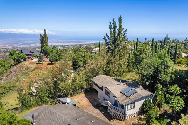 Listing Image for 50 Kulalani Dr 14 of 20