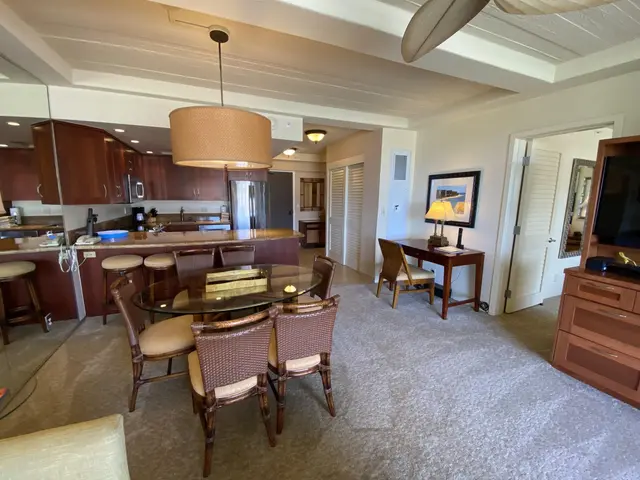 Listing Image for 2481 Kaanapali Pkwy 1070p 9 of 31