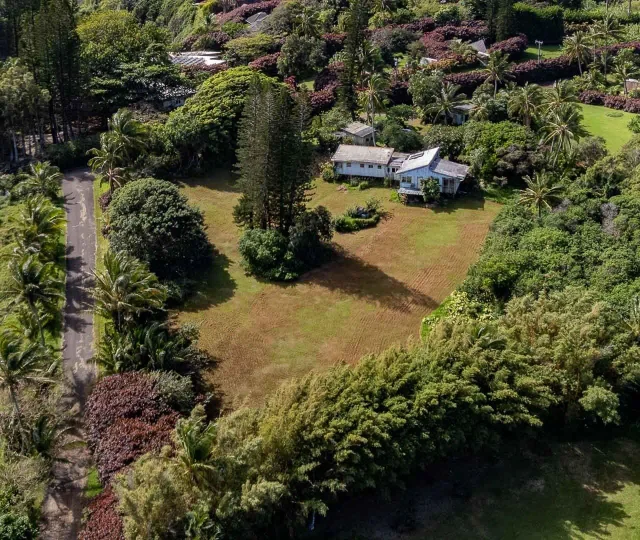 Listing Image for 210 Door Of Faith Rd 12 of 45