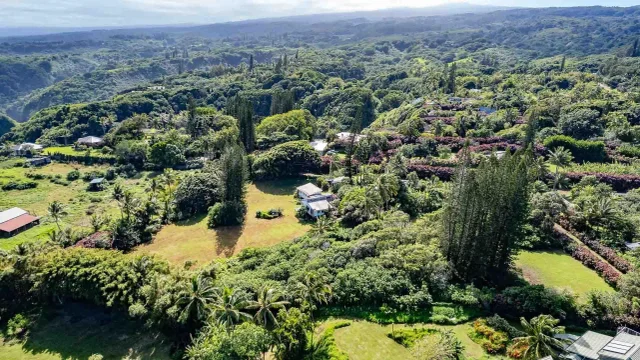 Listing Image for 210 Door Of Faith Rd 7 of 45