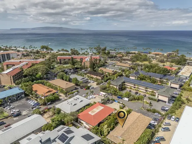 Listing Image for 2136 Konou Pl 206 6 of 19