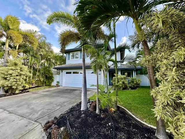 Listing Image for 21 Henohea Pl 1 of 14