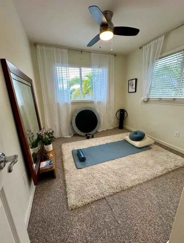 Listing Image for 21 Henohea Pl 10 of 14