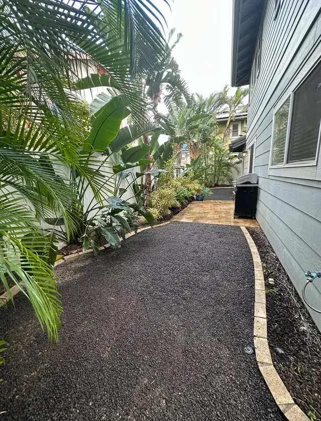 Listing Image for 21 Henohea Pl 12 of 14