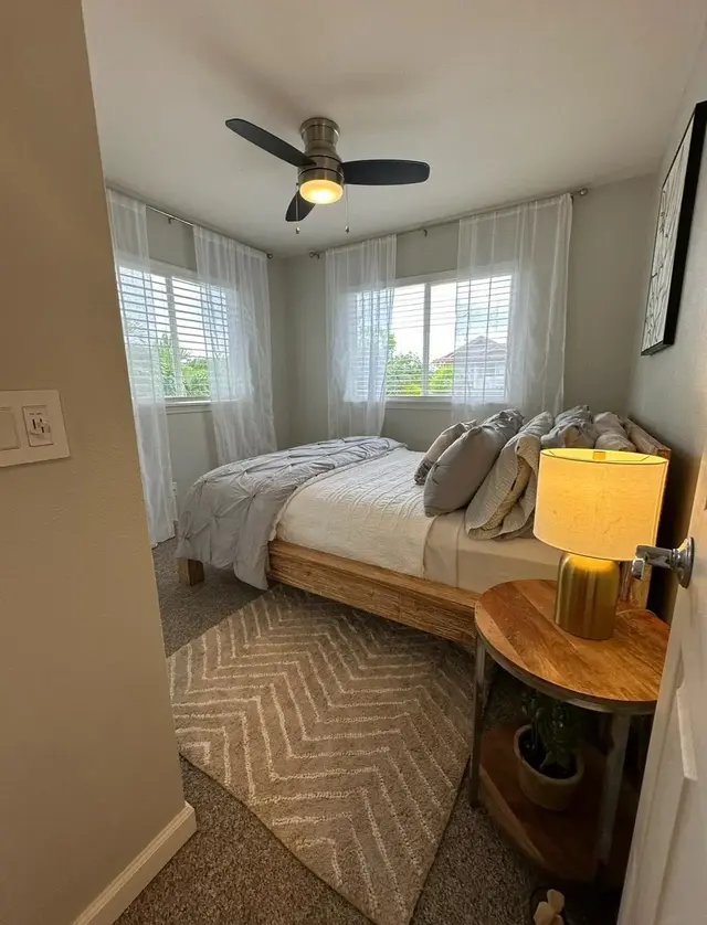 Listing Image for 21 Henohea Pl 9 of 14