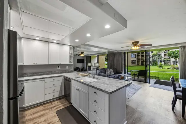 Listing Image for 3543 Lower Honoapiilani Rd H103 11 of 50