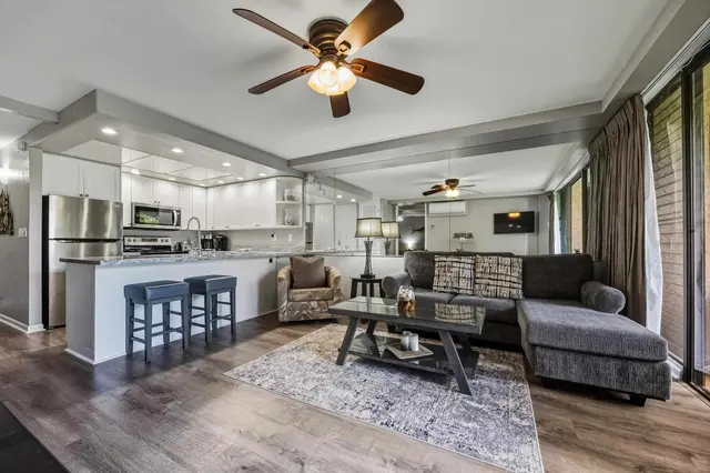 Listing Image for 3543 Lower Honoapiilani Rd H103 2 of 50