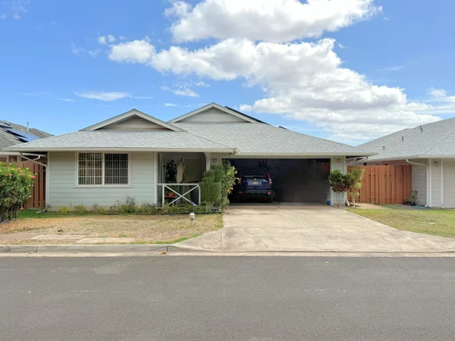 Listing Image for 533 Akolea Pl 4 of 17