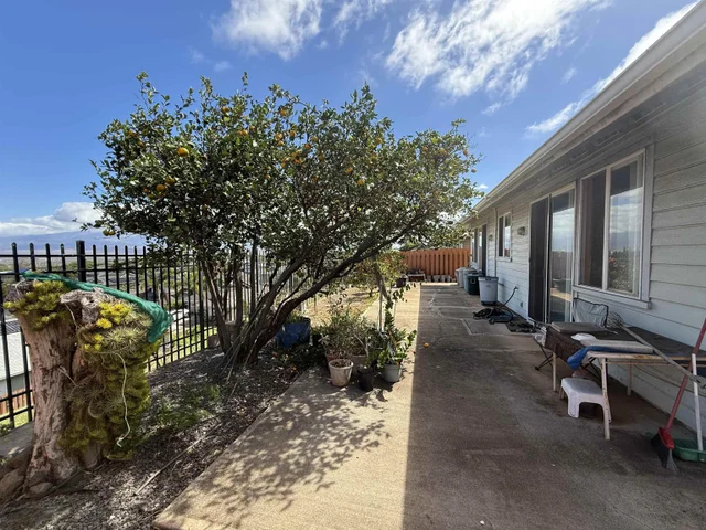 Listing Image for 533 Akolea Pl 8 of 17