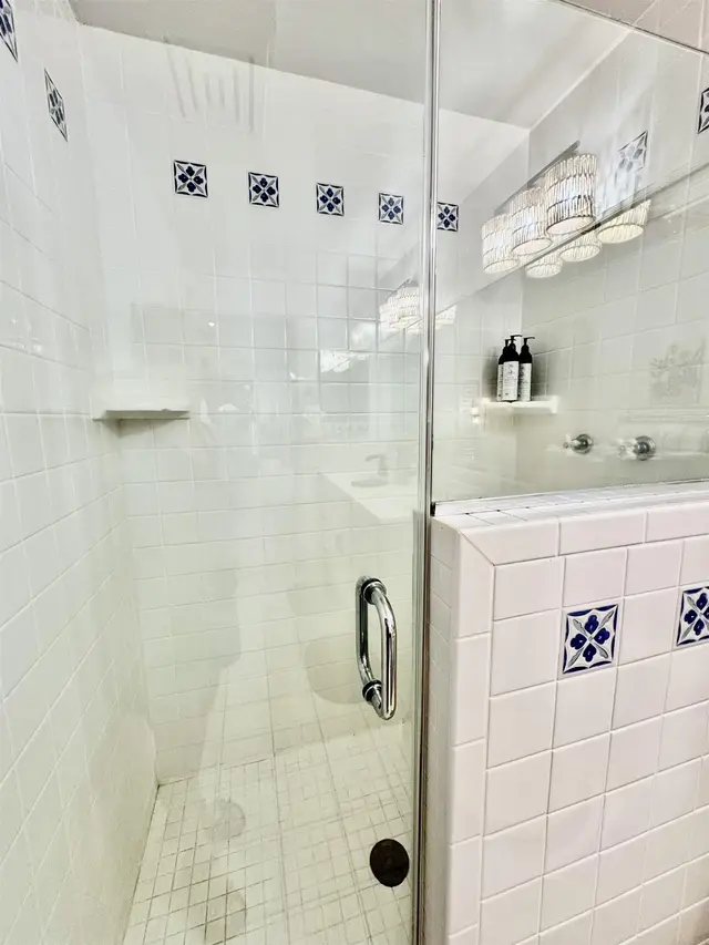 Listing Image for 50 Kepuhi Pl 201 13 of 26