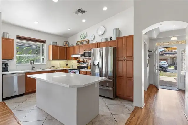 Listing Image for 67 Hoku Puhipaka St 10 of 22