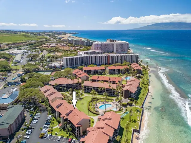 Listing Image for 3543 Lower Honoapiilani Rd B207 9 of 38