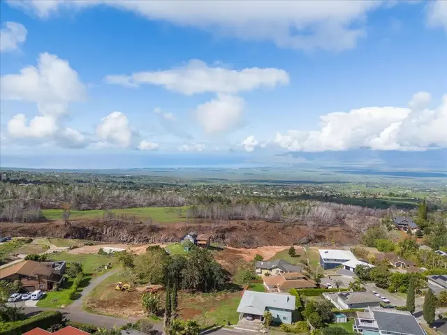 Listing Image for 0 Kulalani Dr 14 of 29