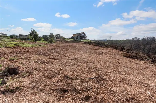 Listing Image for 0 Kulalani Dr 29 of 29