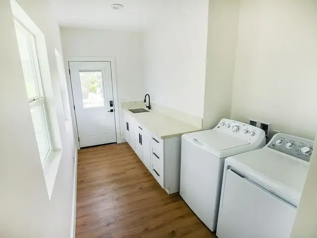 Listing Image for 1065 Piiholo Rd 18 of 30
