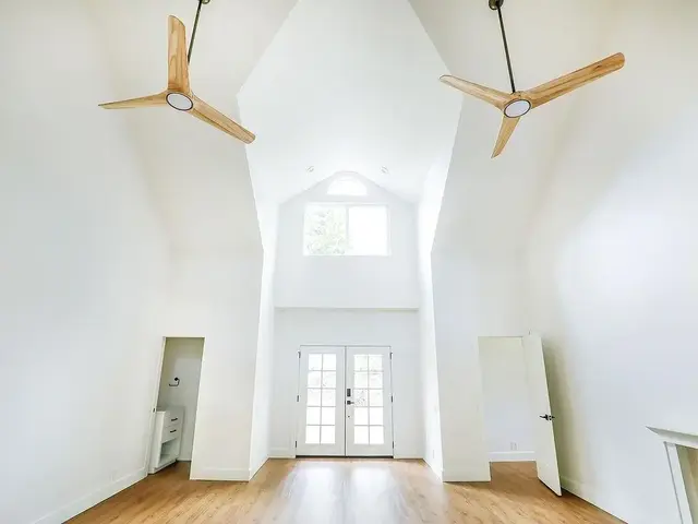 Listing Image for 1065 Piiholo Rd 6 of 30