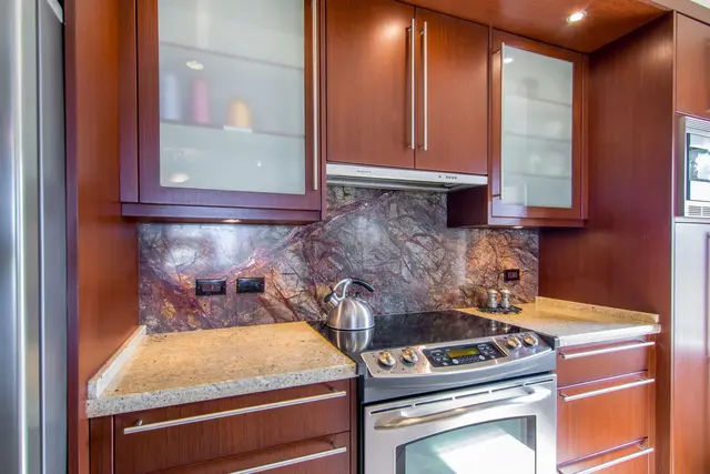Listing Image for 4007 Lower Honoapiilani Rd 113 16 of 27