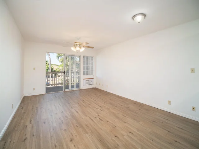 Listing Image for 140 Uwapo Rd 43-204 3 of 21