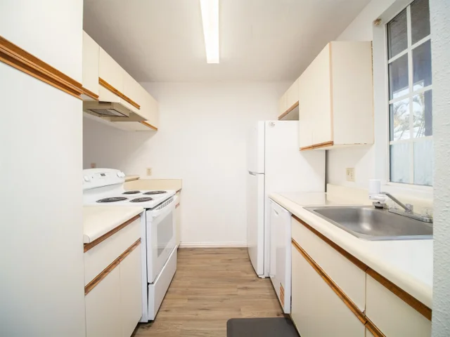 Listing Image for 140 Uwapo Rd 43-204 8 of 21