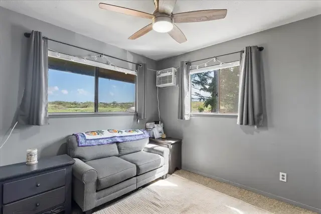 Listing Image for 155 Auhana Rd Unit I 16 of 23