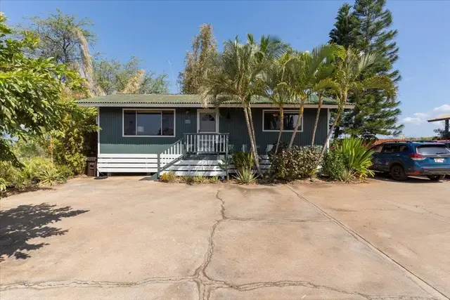 Listing Image for 155 Auhana Rd Unit I 2 of 23