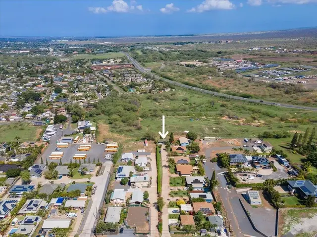 Listing Image for 155 Auhana Rd Unit I 4 of 23