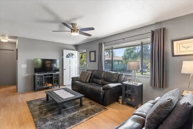 Listing Image for 155 Auhana Rd Unit I 5 of 23