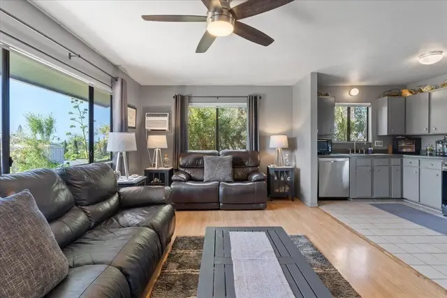Listing Image for 155 Auhana Rd Unit I 7 of 23