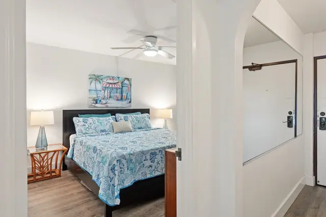 Listing Image for 150 Hauoli St 303 17 of 32