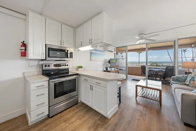 Listing Image for 150 Hauoli St 303 26 of 32