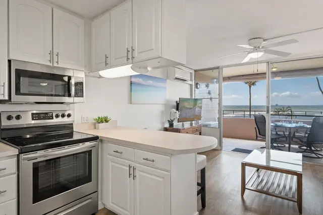 Listing Image for 150 Hauoli St 303 9 of 32