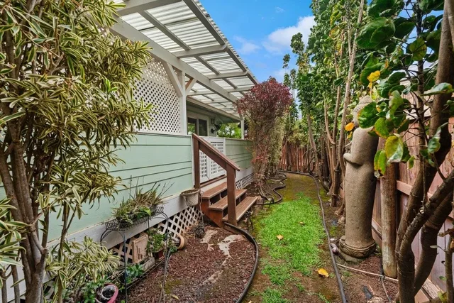 Listing Image for 31 Waikalani Hema Pl 16 of 26
