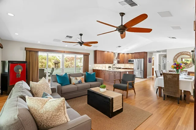 Listing Image for 31 Waikalani Hema Pl 3 of 26