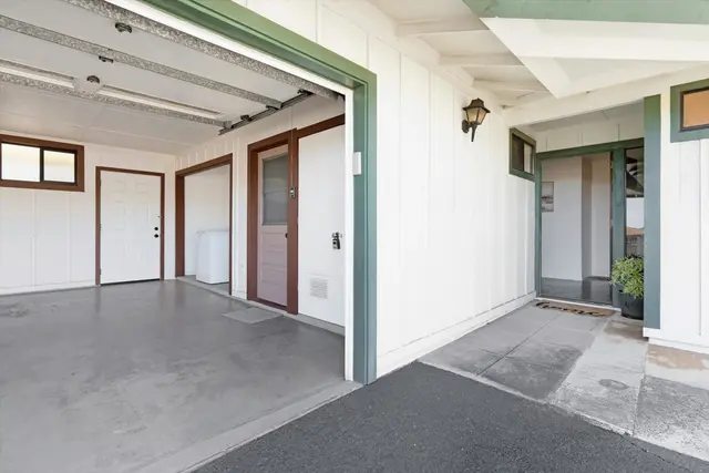 Listing Image for 709 Kaulu Pl 26 of 32