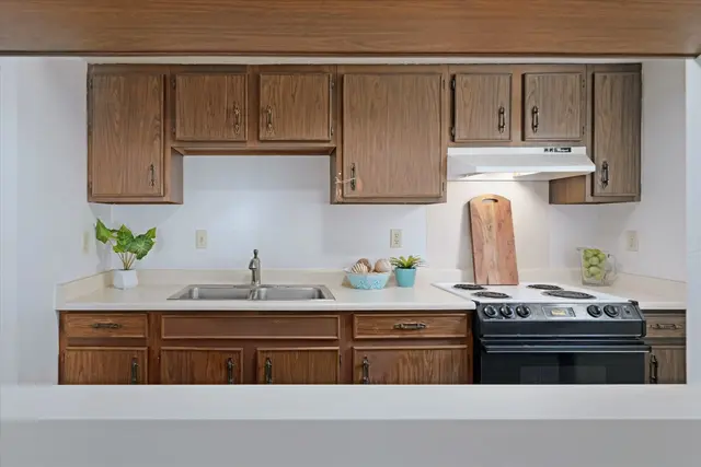 Listing Image for 709 Kaulu Pl 6 of 32