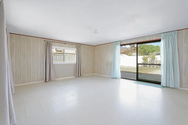 Listing Image for 709 Kaulu Pl 9 of 32