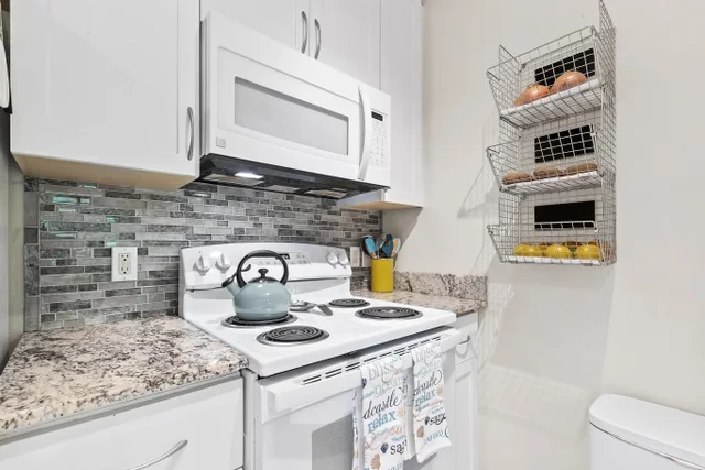 Listing Image for 213 Hooulu Ln 1103 3 of 28